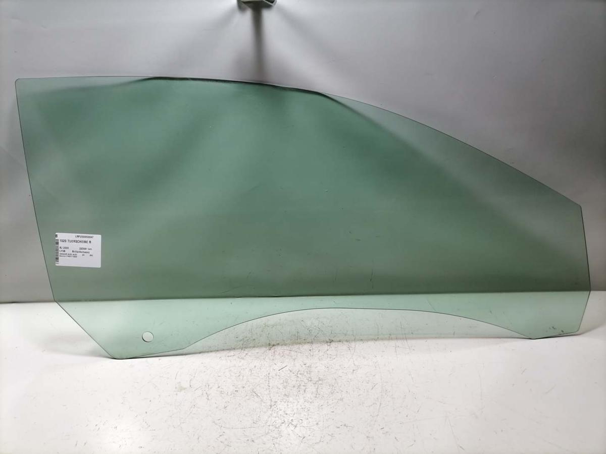 Audi A5 8T original T&uuml;rscheibe rechts Bj.2009